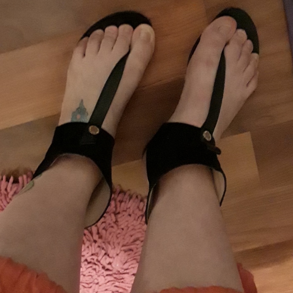 Elizabeth's Franchi sandals